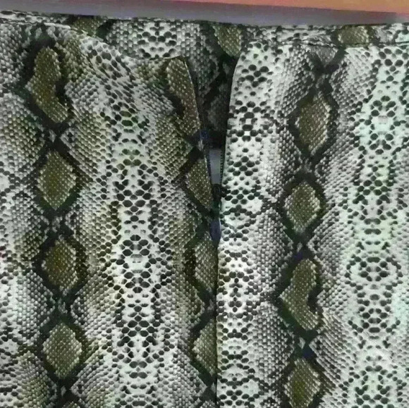 RAMISU | Women's Snake Print Faux Leather Slim High Waisted Mini  Skirt - Picture 8 of 8